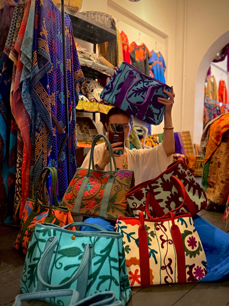 Suzani Shoppers